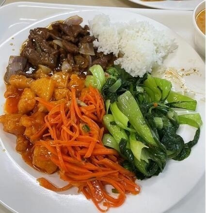 疫情下上海常青藤留校生饮食.jpg