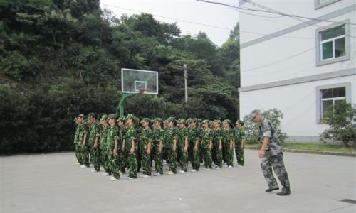 乐山市金盾职业学校