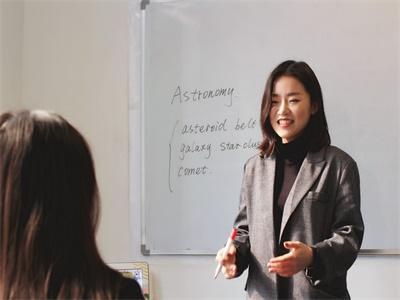 成都伯克列培训中心