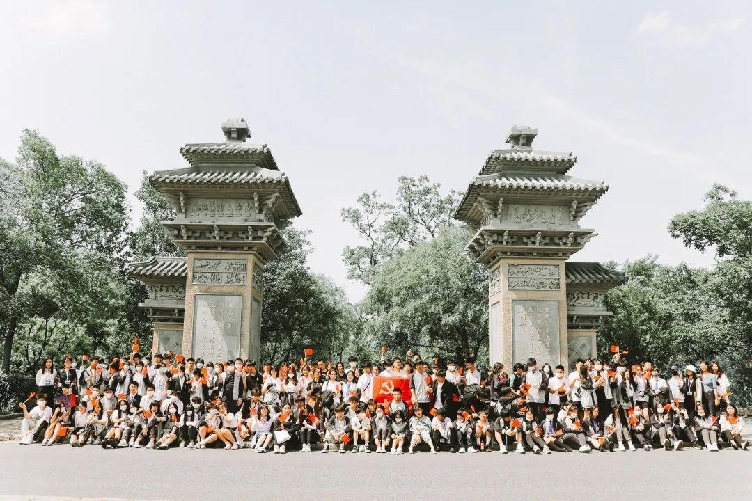 上海阿德科特学校“回望历史 展望未来”建党100周年主题活动.jpg
