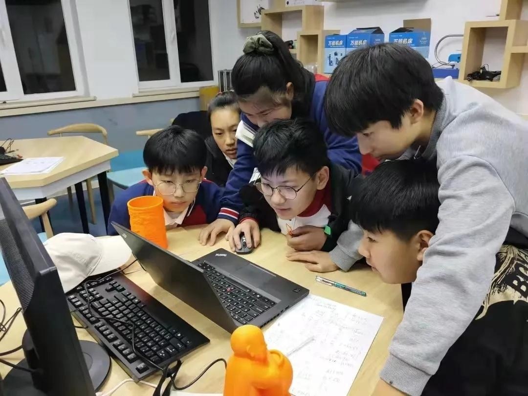 盛华碧桂园中英文学校