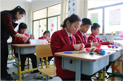 淮安恩来枫叶国际学校