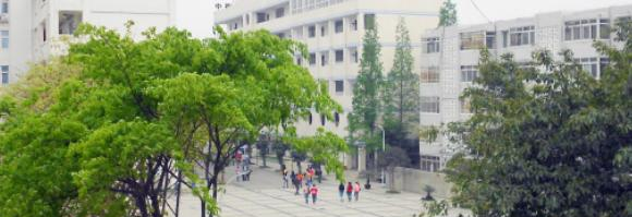 成都洞子口职业高级中学