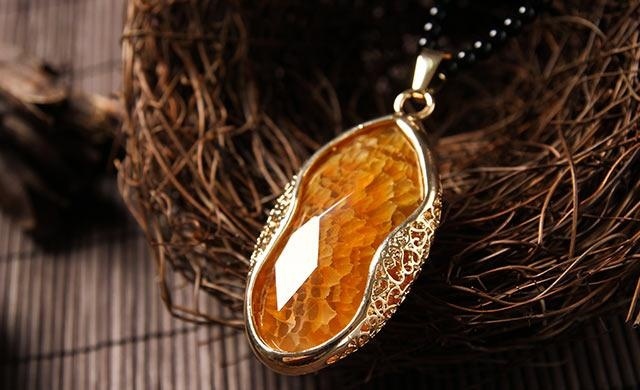 珠宝手绘设计需要注意哪些方面