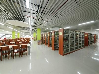 广东华侨中学国际课程