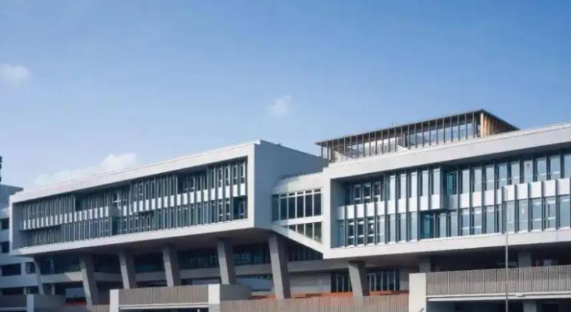 华东师范大学第二附属中学国际部