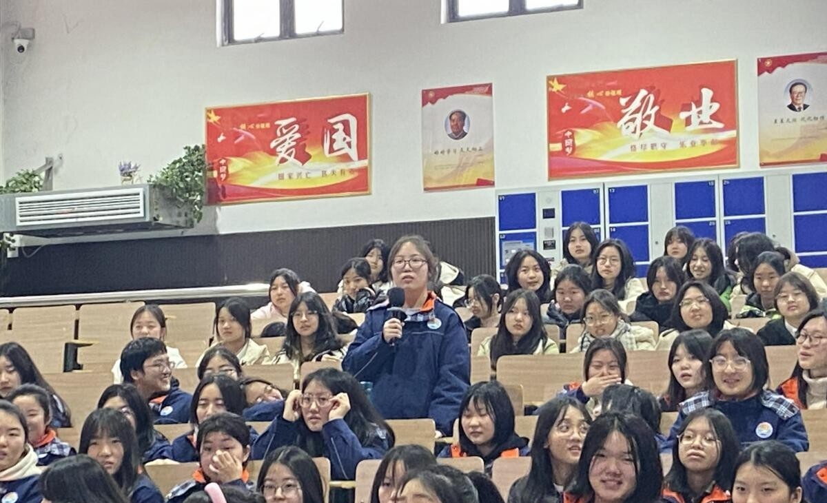 宜昌市三峡中等专业学校