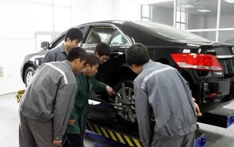 福建理工学校