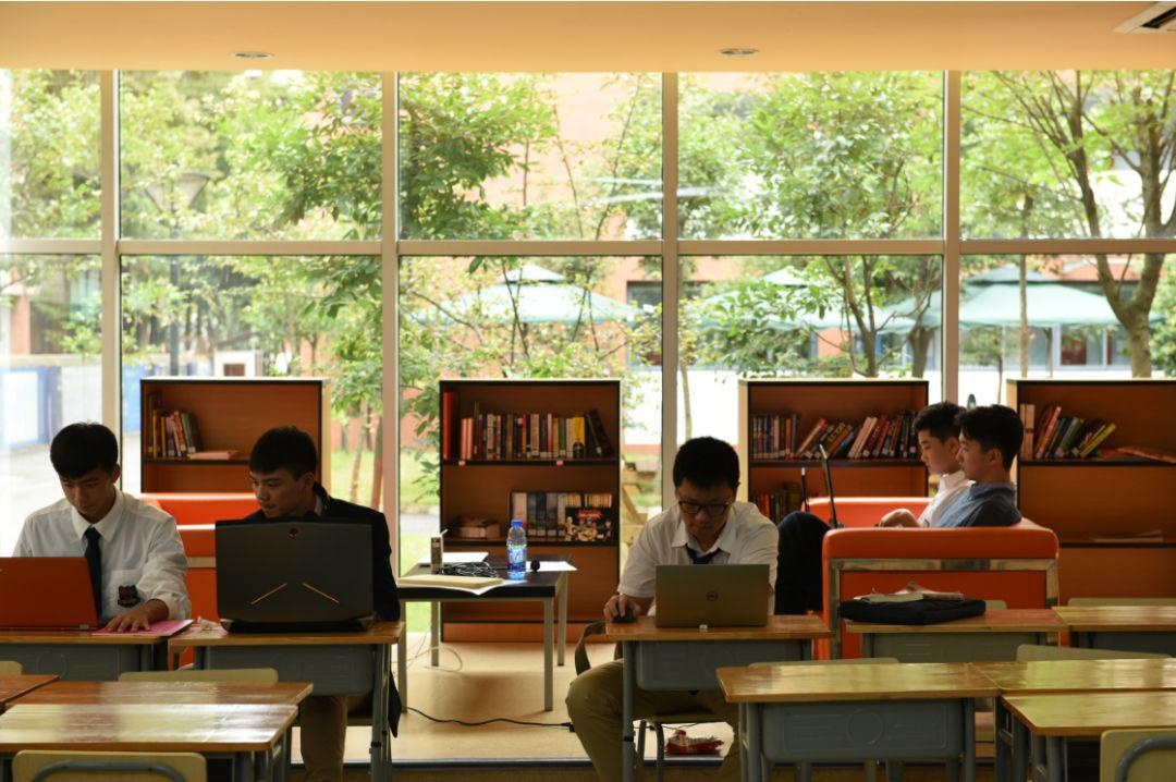 牛津国际公学成都学校