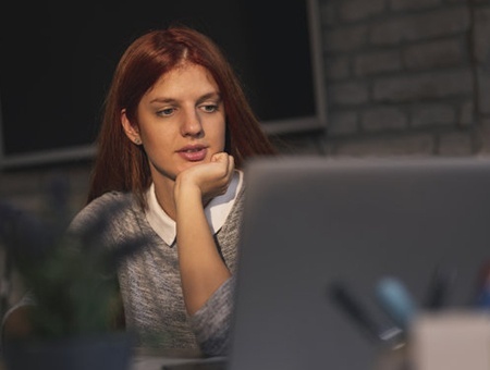 初级会计师课程背景