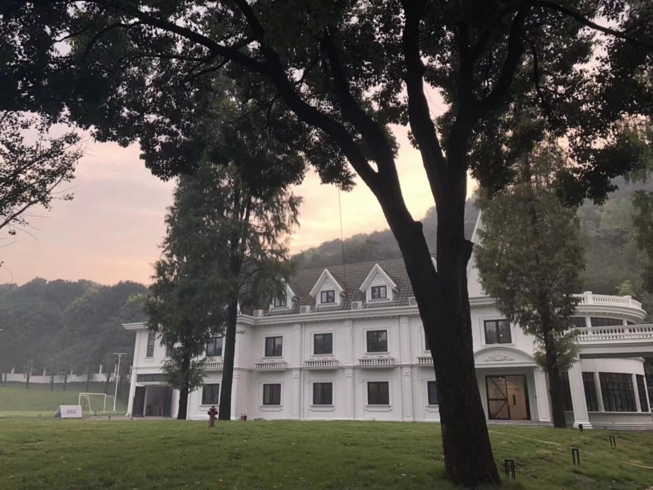上海阿德科特学校.jpg