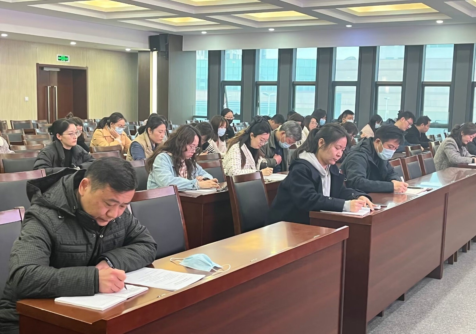扬州生活科技学校