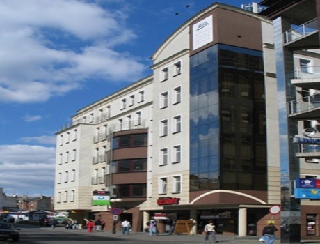 波兹南外国语学院