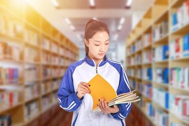 想从事外企、外贸等口译相关工作的学员。