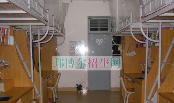商丘卫生中等专业学校2021年宿舍条件