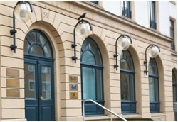 多特蒙德国际管理学院