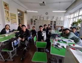 哈尔滨三好外语