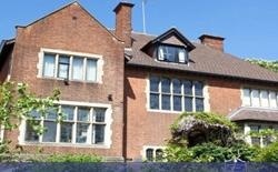 剑桥都德斯学院