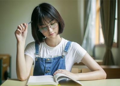 GRE精品冲刺班（10人）