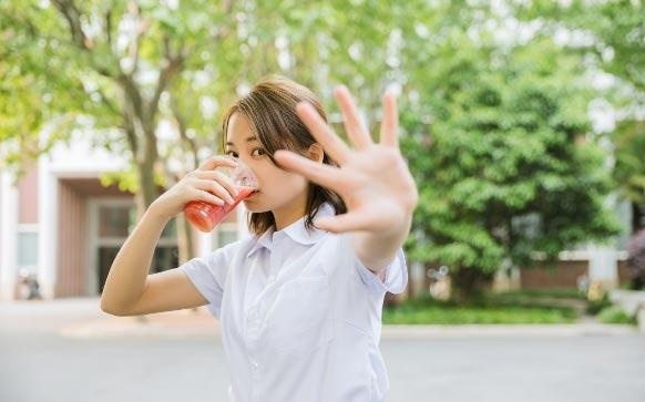 如何收缩面部毛孔