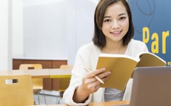 美国名校的“敲门砖”