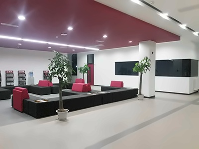 黑利伯瑞国际学校天津黑利伯瑞国际学校主教学楼大厅