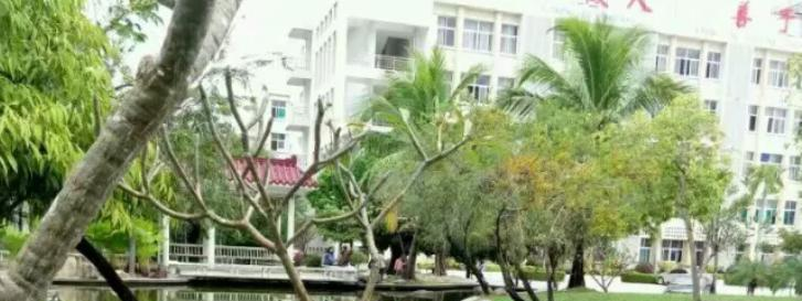 三亚市中学2023年地址在哪里