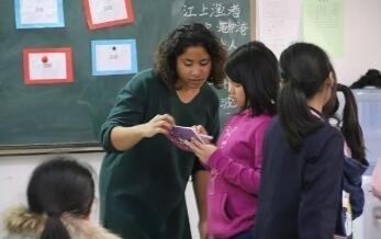 中加枫华国际学校发展性课程系列:英语戏剧课程