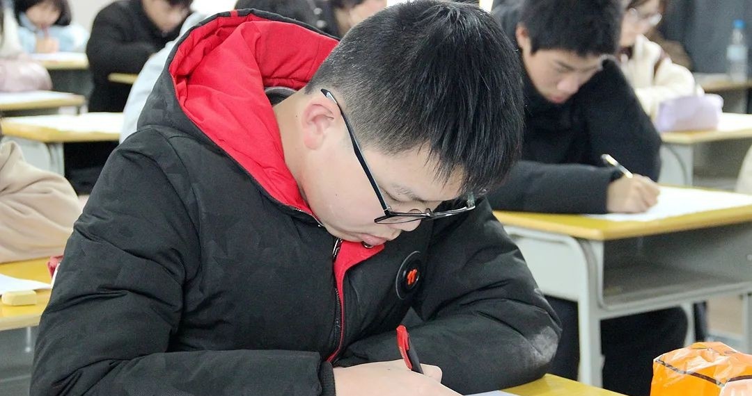 赣州科技学校