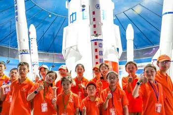 参观内蒙古博物院