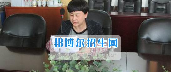 贵州省建设学校2017年召开行政部门考核方案修订专题讨论会