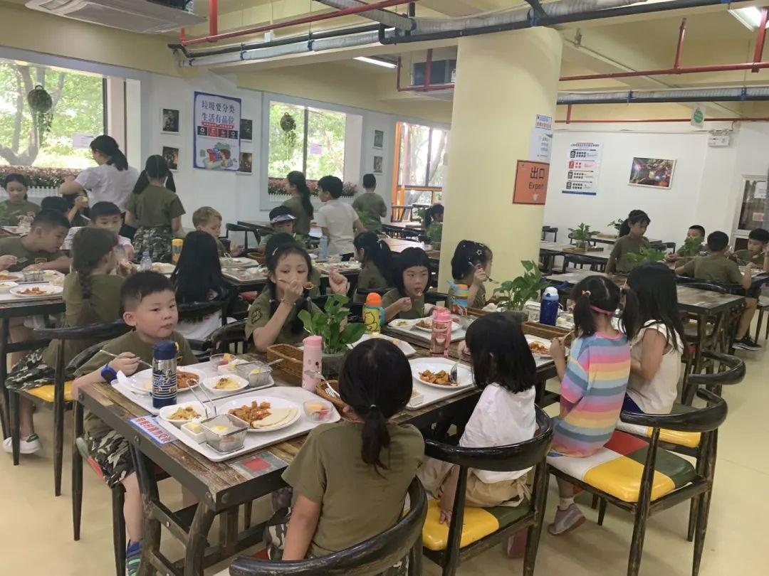 就餐礼仪学习.jpg