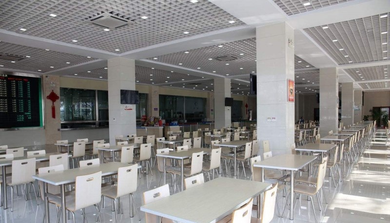 保定机械电子技工学校