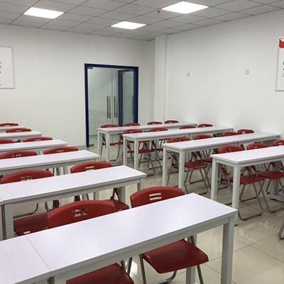 课室