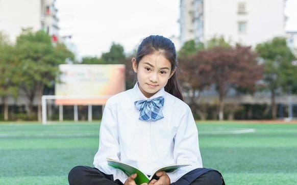 剑桥通用五级英语证书考试