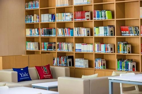 苏州阿德科特学校图书馆