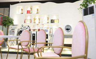 武汉力唯形象设计学校