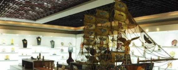 北京工艺美术高级技工学校