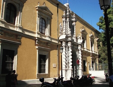 格拉纳达大学