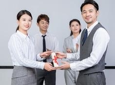 新励成教你如何做好一个好领导