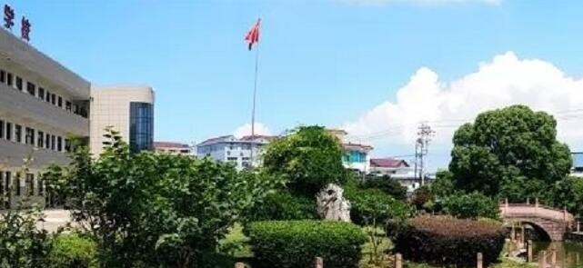 宁海县双林职业学校