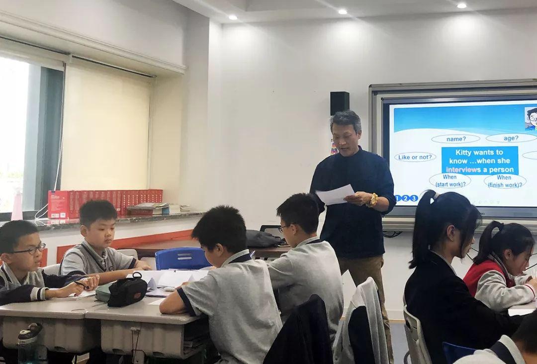 走进朱老师课堂.jpg