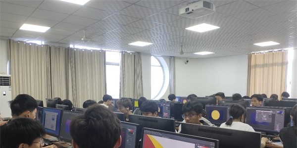 河南医药卫生学校