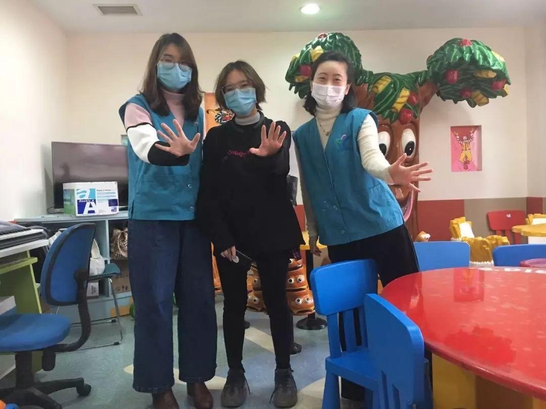 儿童医学中心志愿者.jpg