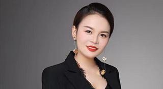 化妆班老师刘瑞