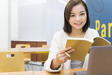 专属课程顾问会与您跟你确认试听时间，并安排课程
