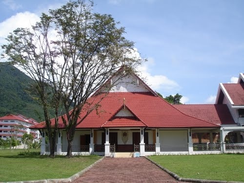 那空是塔玛拉皇家大学