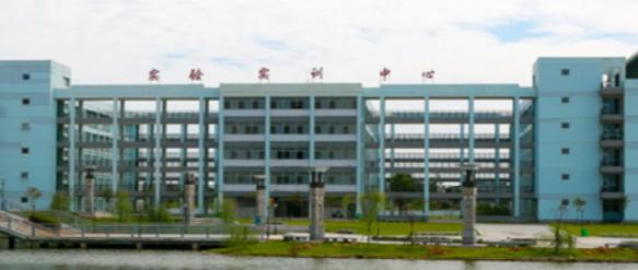 安庆医药高等专科学校是几专