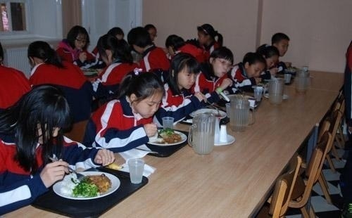 午餐