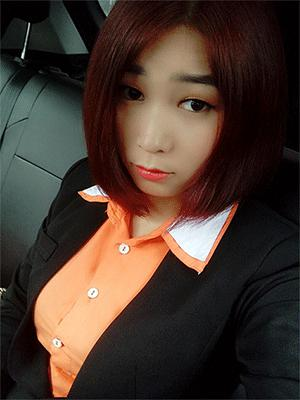 菲菲美容美发化妆培训学校学员：伍依依